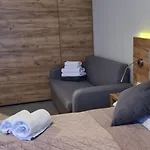 Apartmán Czarna Gora 330 3*