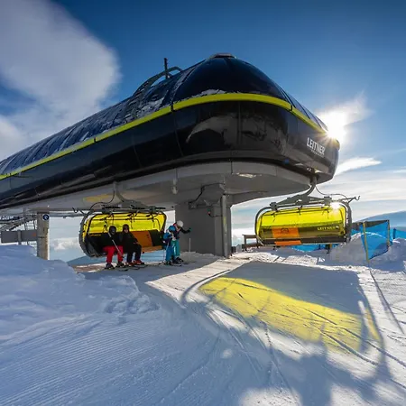 Czarna Gora 330 Apartment Heudorf