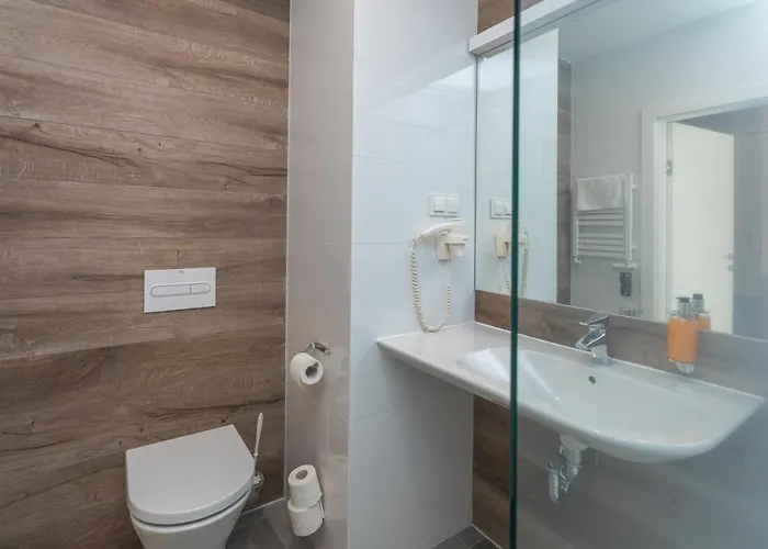 Czarna Gora 330 Heudorf